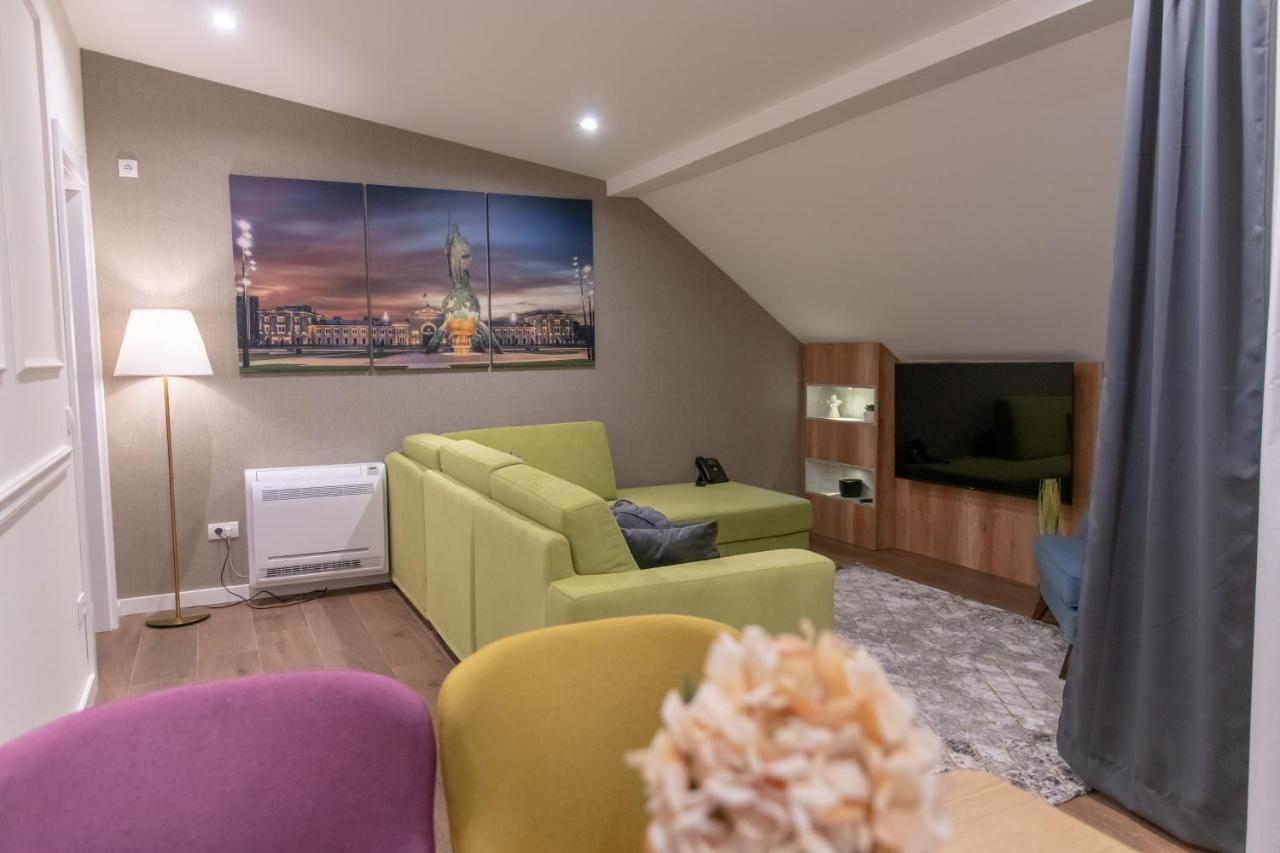 Apart Hotel Maksimum Belgrade Exterior photo