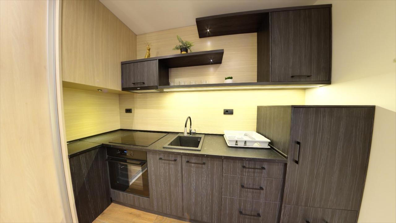 Apart Hotel Maksimum Belgrade Exterior photo